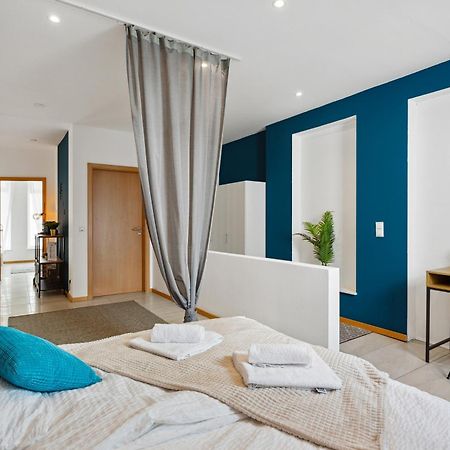Appartement Gross, Modern, Vollausgestattet, Gemuetlich Mit Kueche Und Parkplatz Fuer Urlaub Oder Business à Kettig Extérieur photo