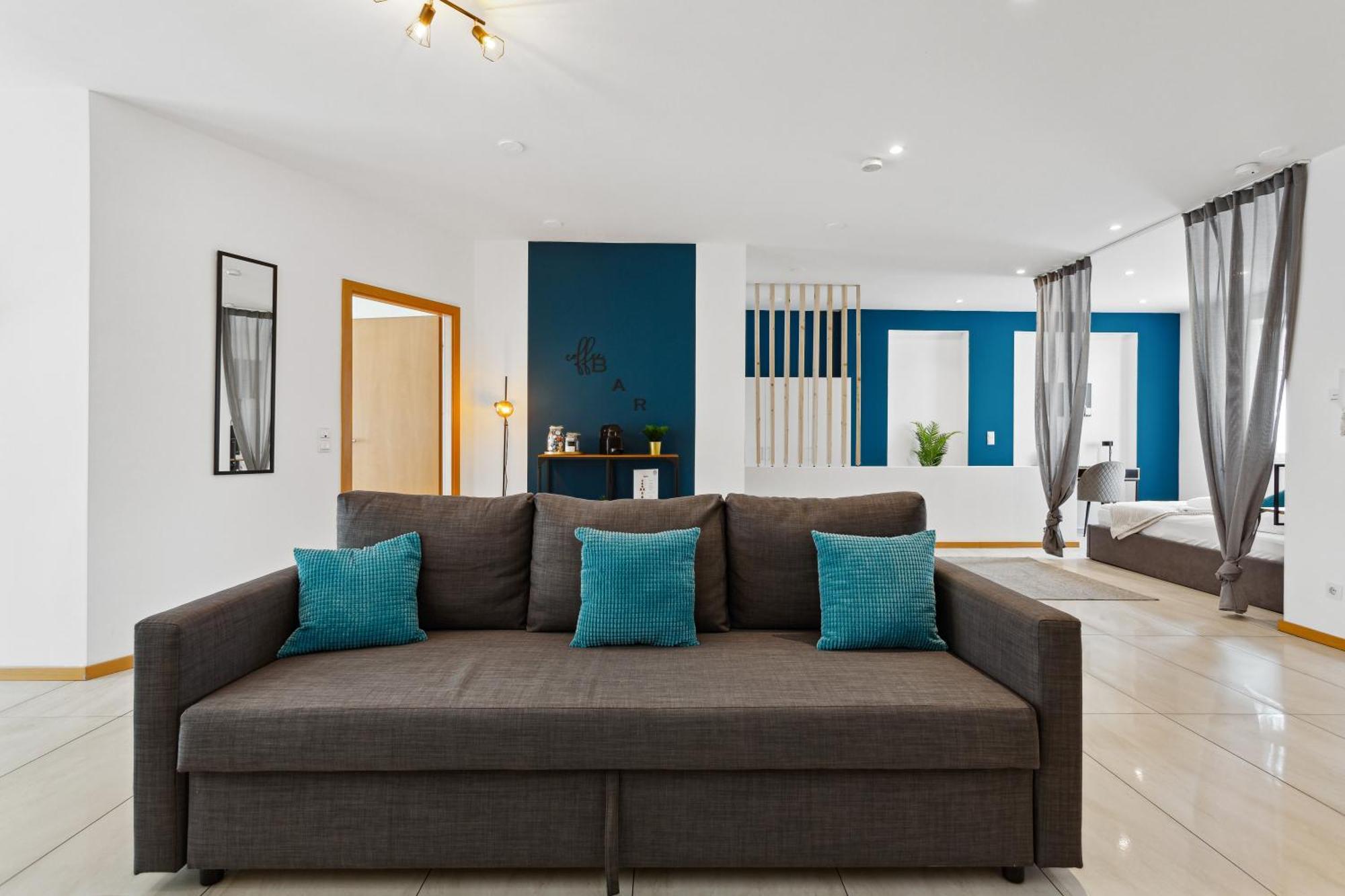 Appartement Gross, Modern, Vollausgestattet, Gemuetlich Mit Kueche Und Parkplatz Fuer Urlaub Oder Business à Kettig Extérieur photo