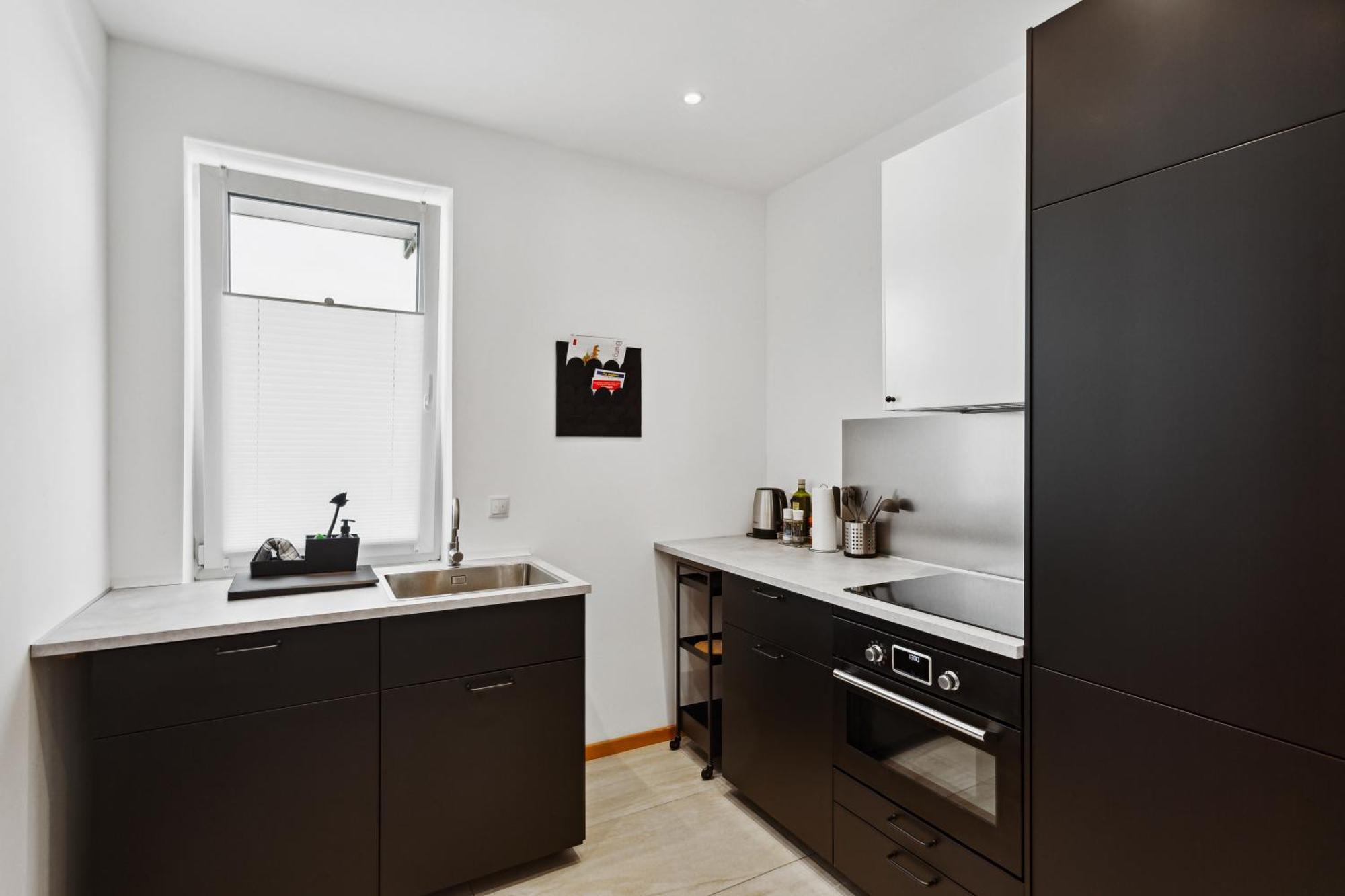 Appartement Gross, Modern, Vollausgestattet, Gemuetlich Mit Kueche Und Parkplatz Fuer Urlaub Oder Business à Kettig Extérieur photo