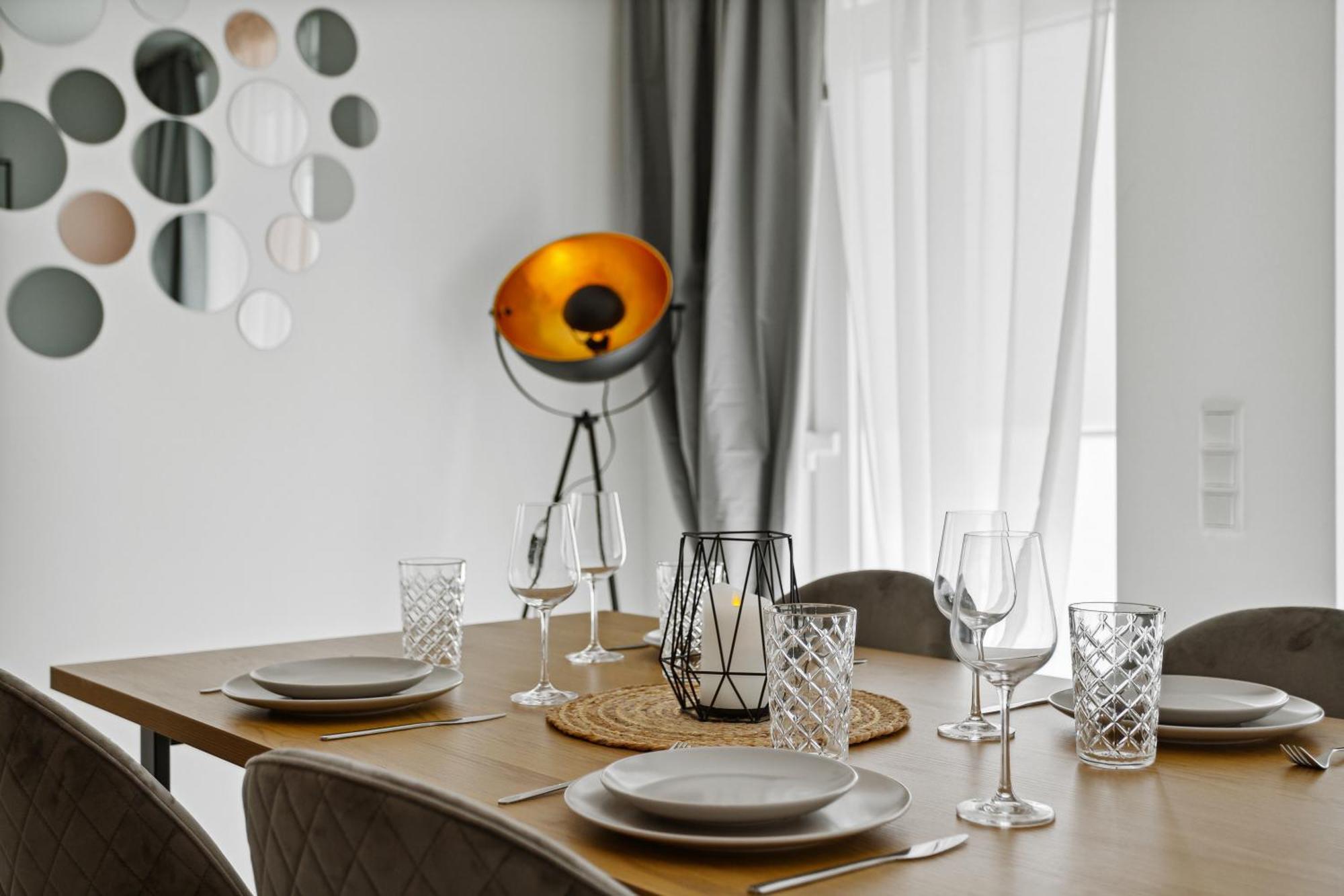 Appartement Gross, Modern, Vollausgestattet, Gemuetlich Mit Kueche Und Parkplatz Fuer Urlaub Oder Business à Kettig Extérieur photo
